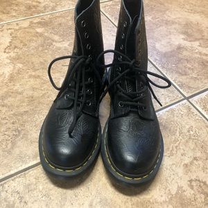 Dr Martens